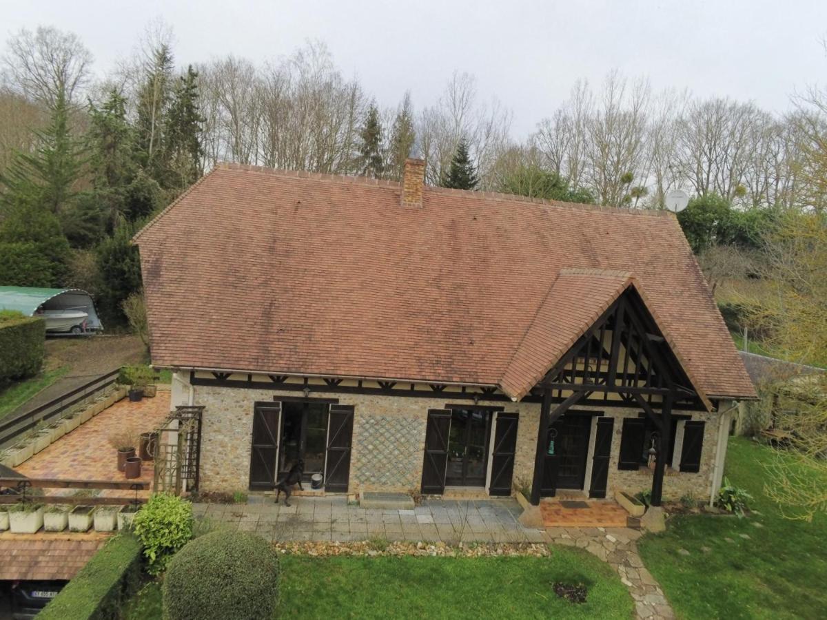 Maison Au Calme A La Campagne Saint-Pierre-de-Bailleul Екстер'єр фото