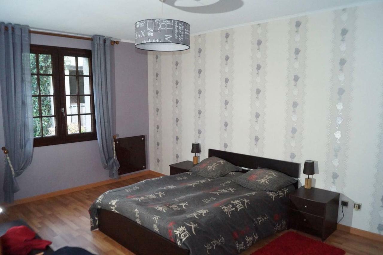 Maison Au Calme A La Campagne Saint-Pierre-de-Bailleul Екстер'єр фото